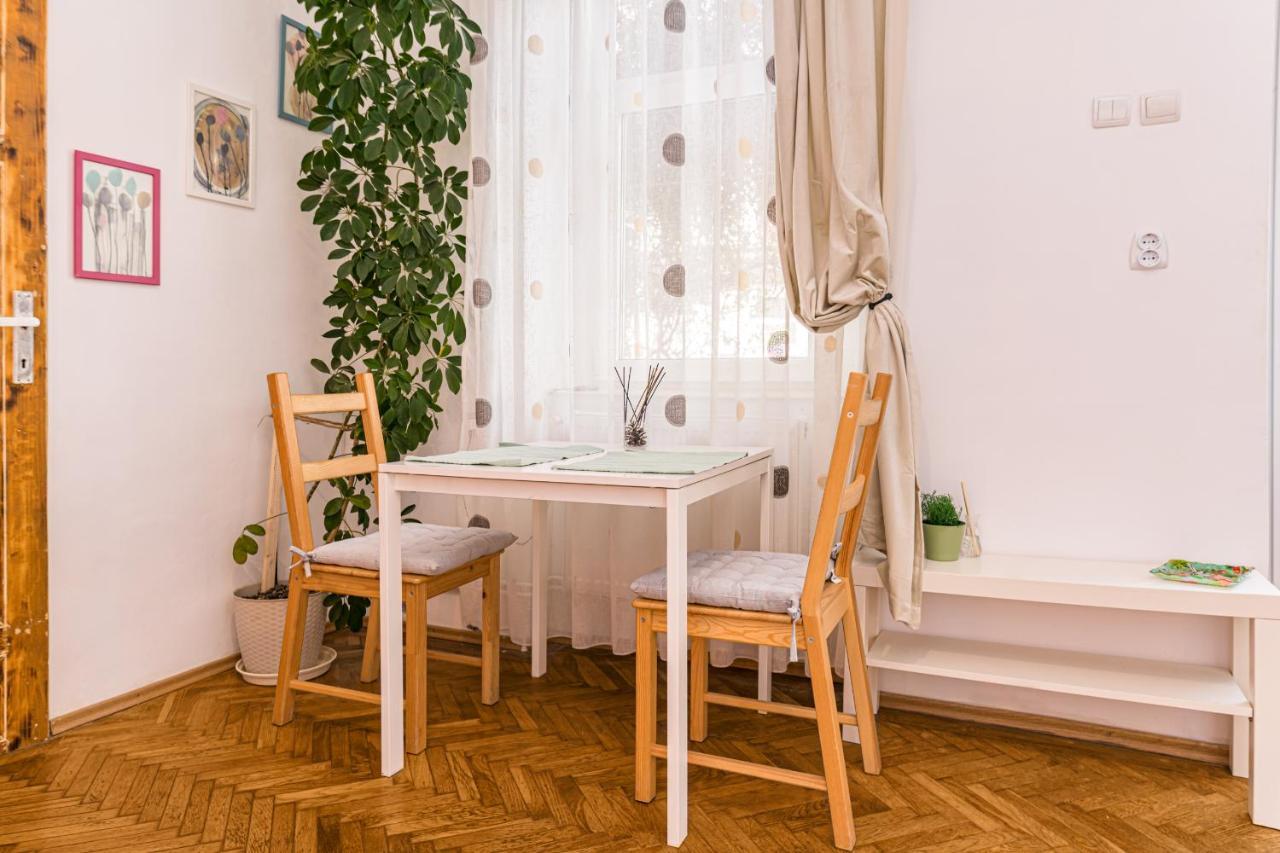 Zen Studio Braşov Buitenkant foto