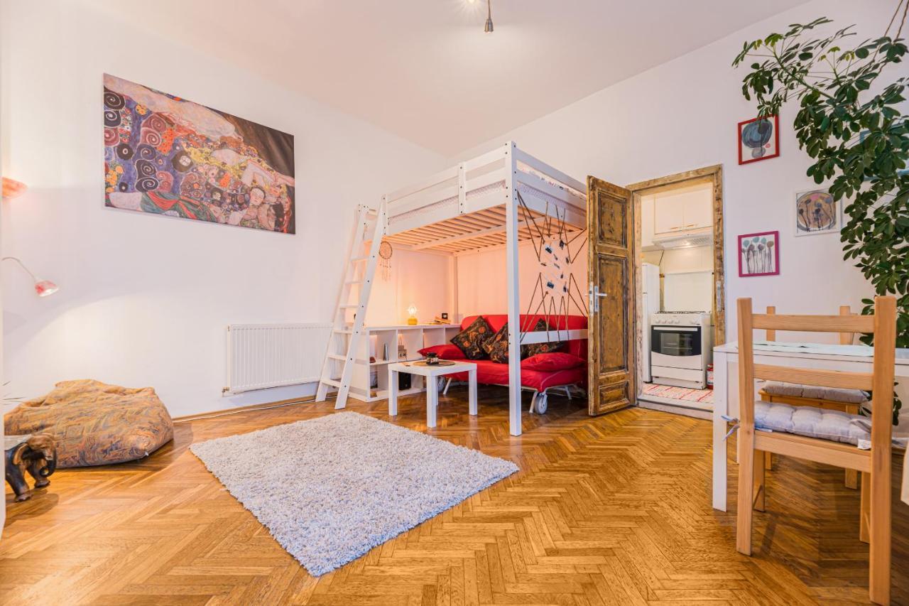 Zen Studio Braşov Buitenkant foto