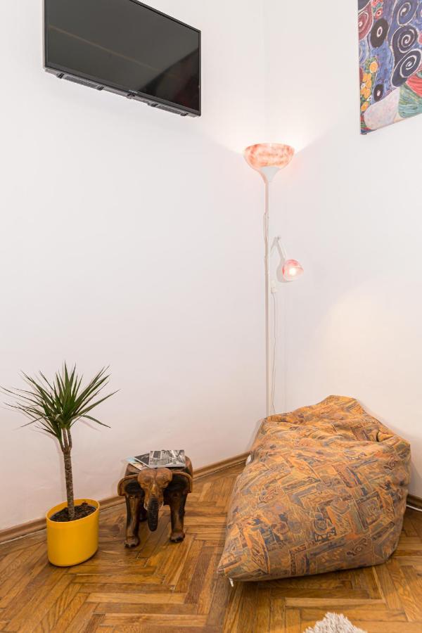 Zen Studio Braşov Buitenkant foto